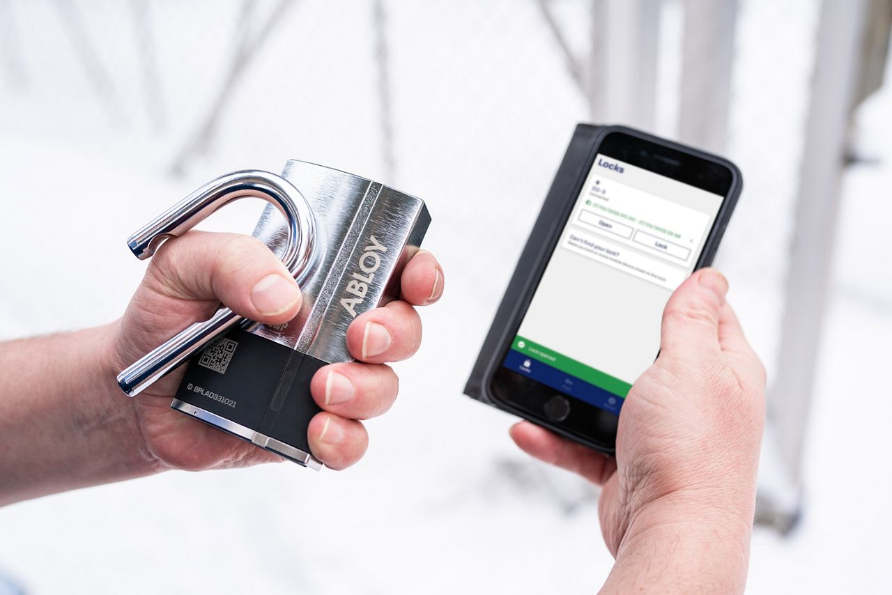 Electronic keyless padlock discount