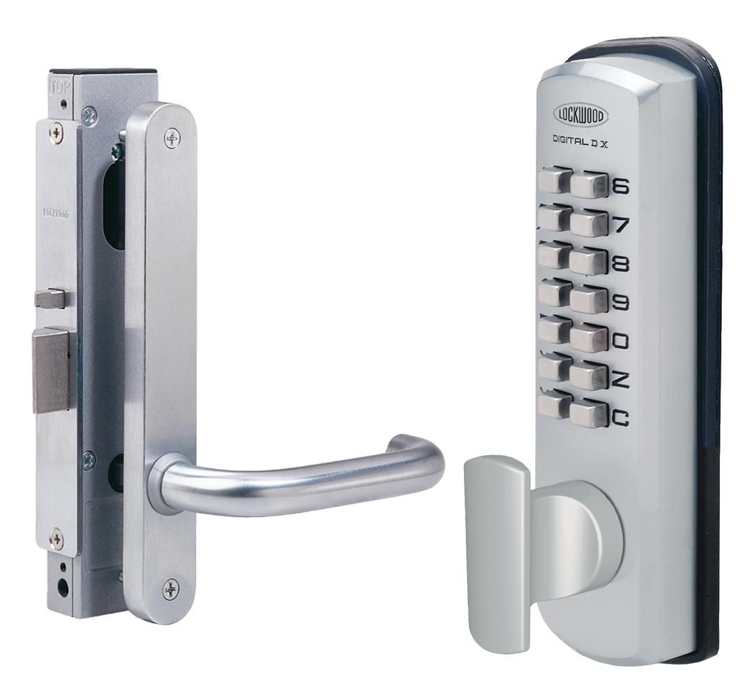 15943-130422043301348