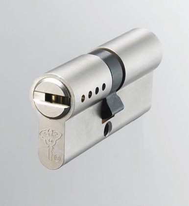 171fa-europrofilecylinder-jpg-p0x0-q85-m1020x420-framenumber-1-.jpg