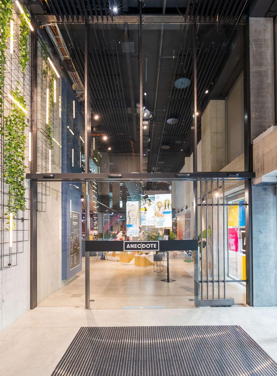 Record STA 20 Frameless Sliding Door
