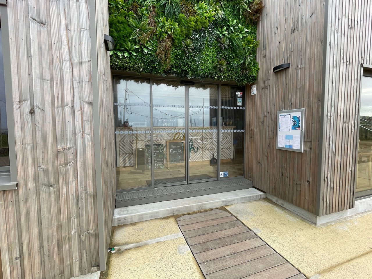 Enregistrer la porte coulissante standard