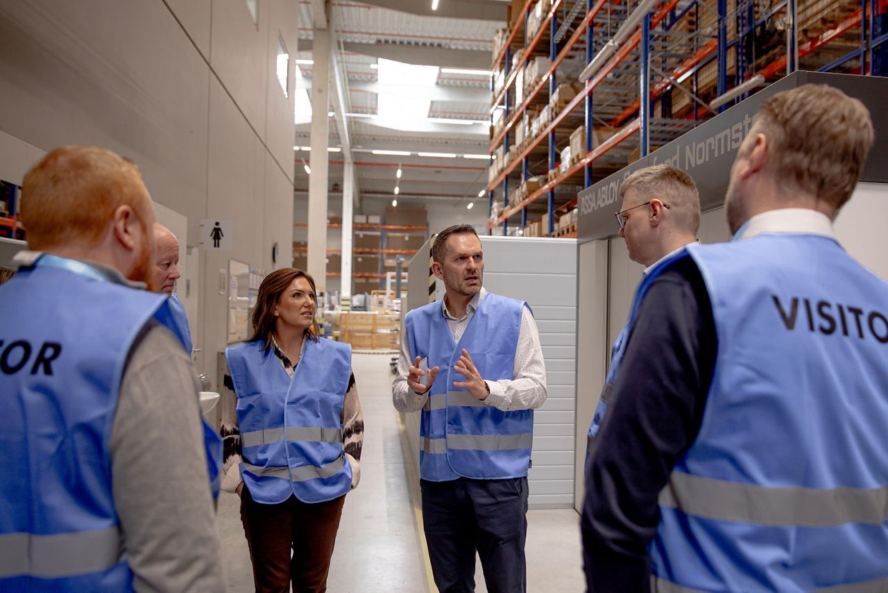 Besök i fabriken i Ostrov, Tjeckien