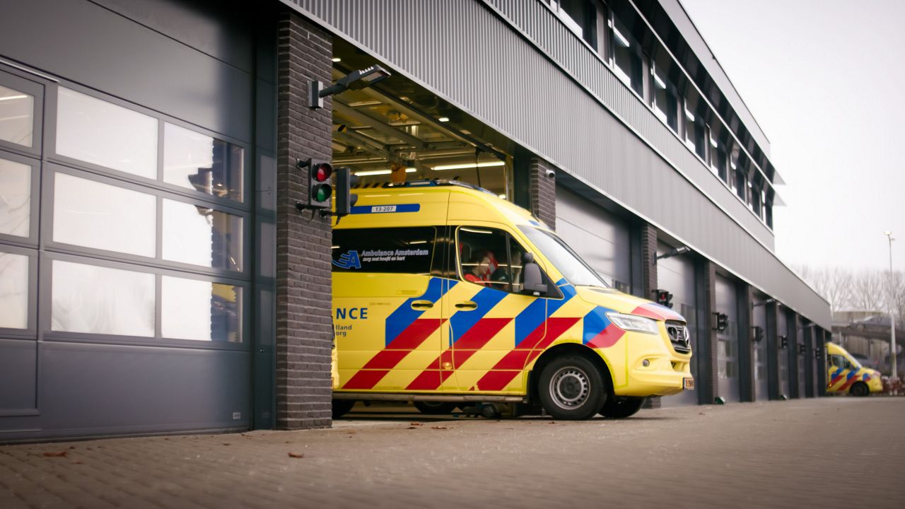 Ambulance Amsterdam use doors from ASSA ABLOY