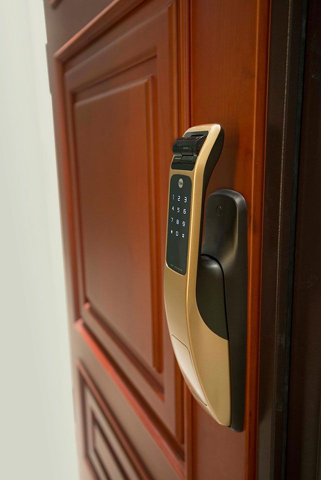Image: 28f53-yale-smart-lock-ymg40-pic6.jpg