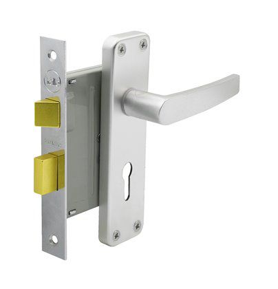 Yale 2 Lever Lockset -With Silver Aluminium Handle