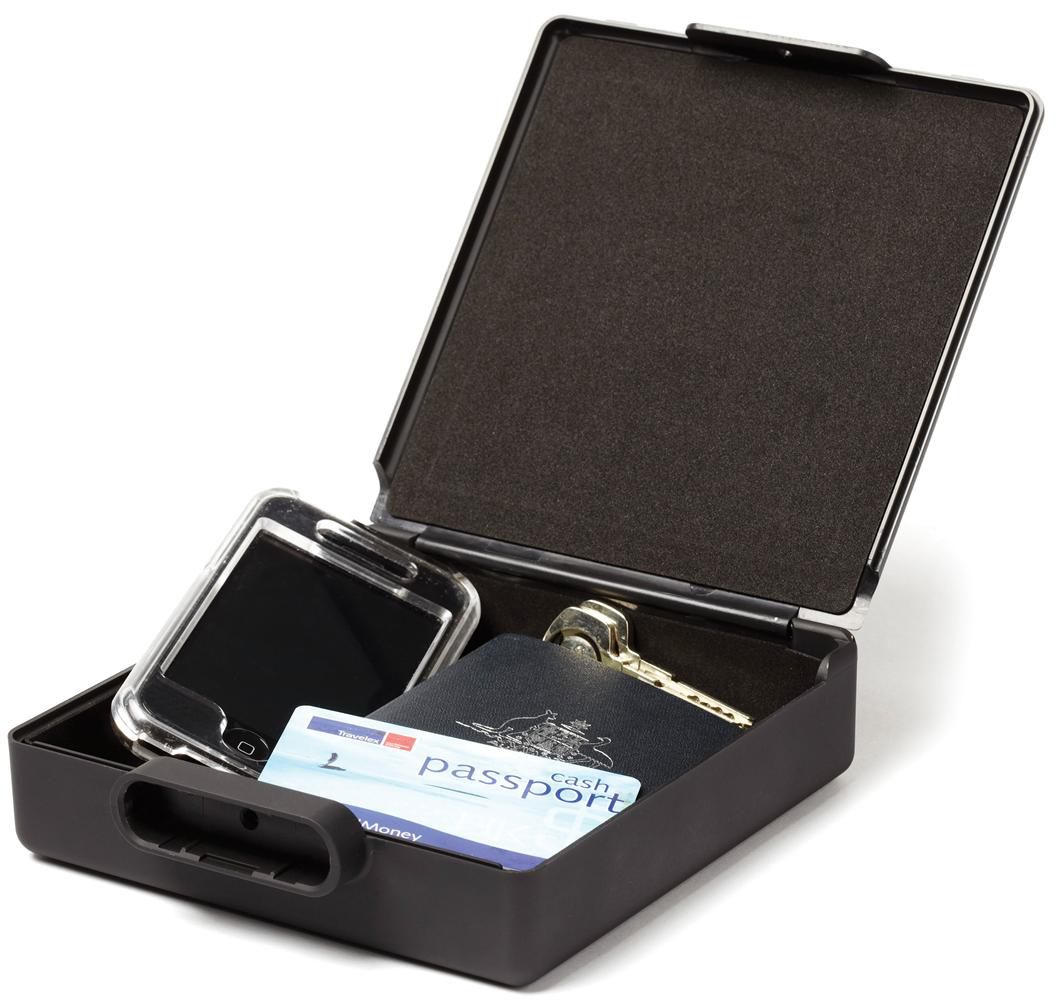 4476e-travelsafe2.jpg