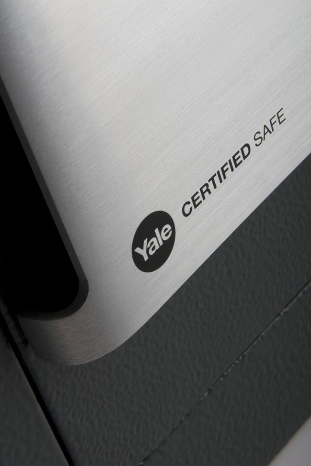 4823d-yale-certified-safe-ysm520eg1-pic3