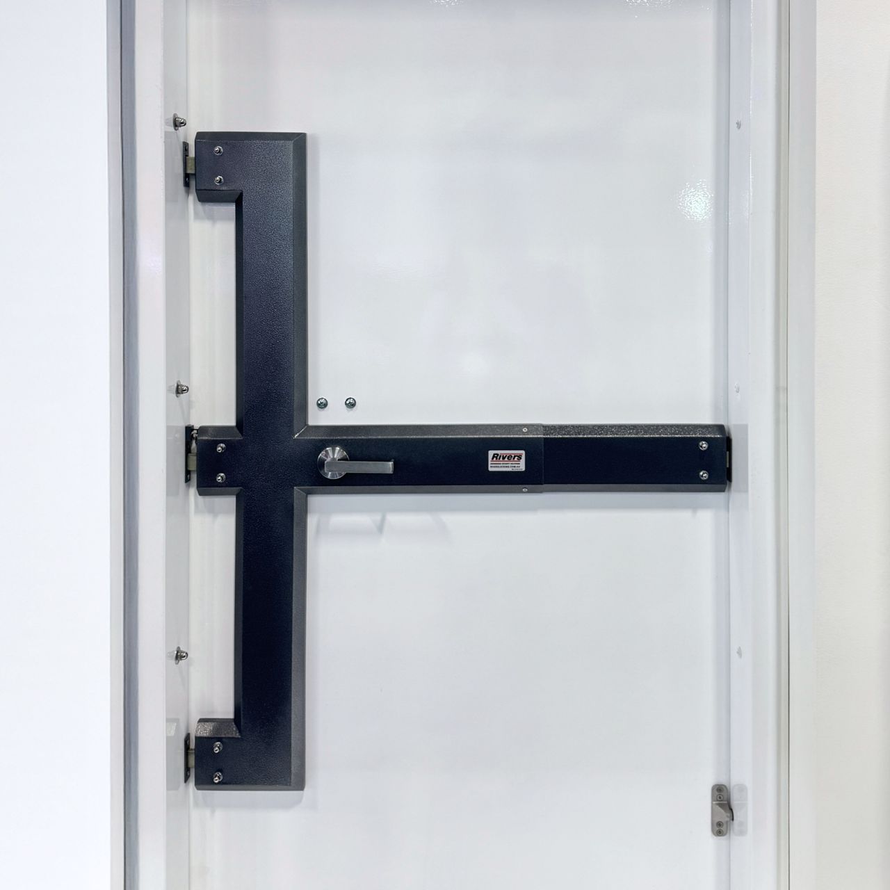 rivers model f 4point locking system