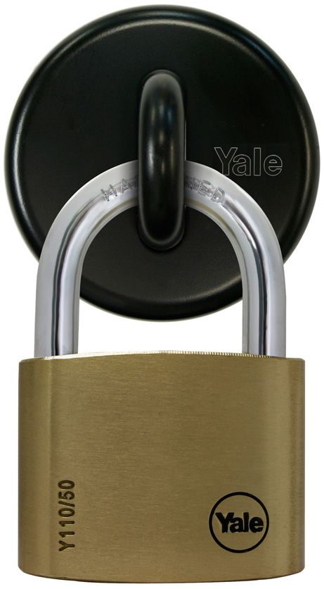55e34-yale-y73060231-padlock-anchor-pic04.jpg