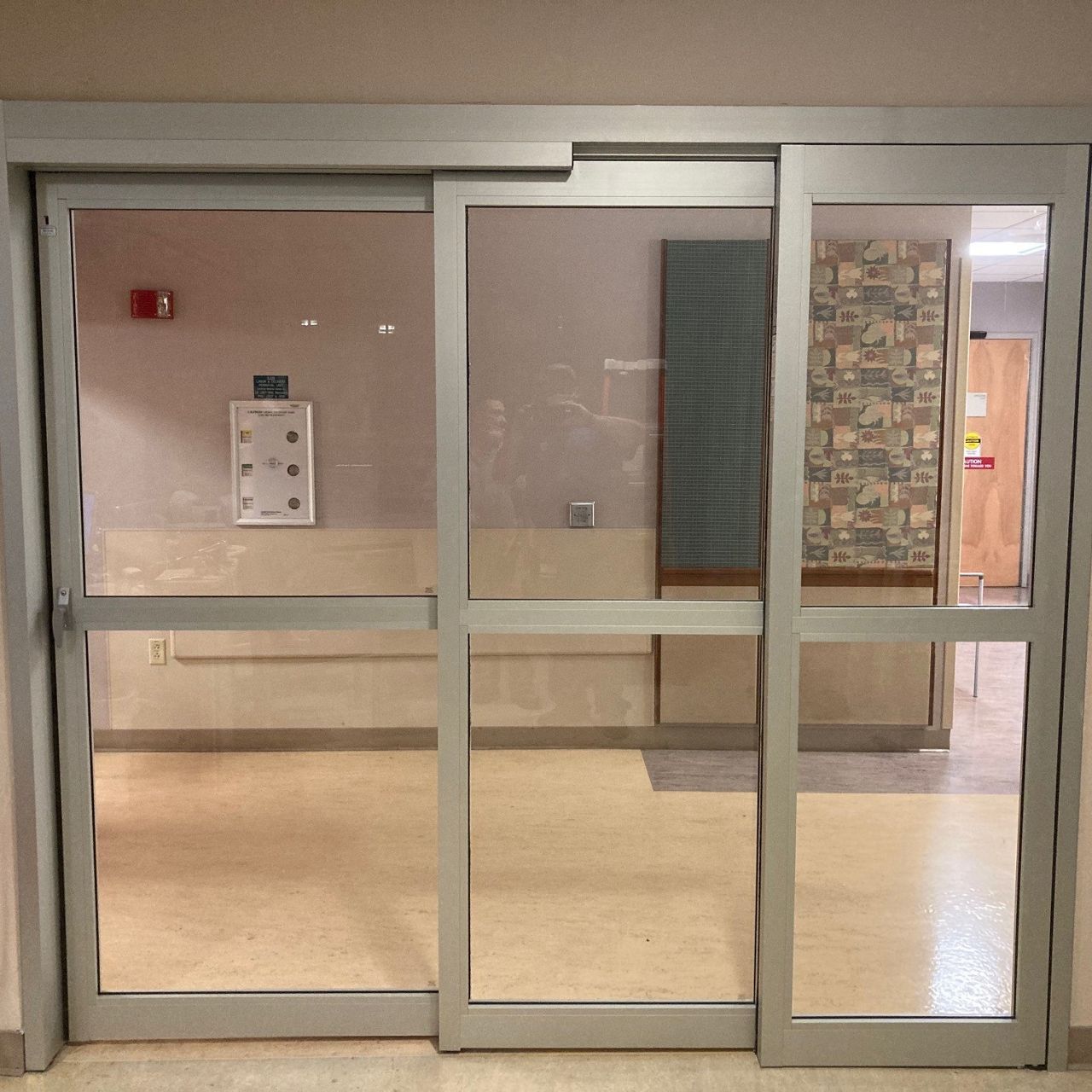5900 telescopic in clear (interior view)