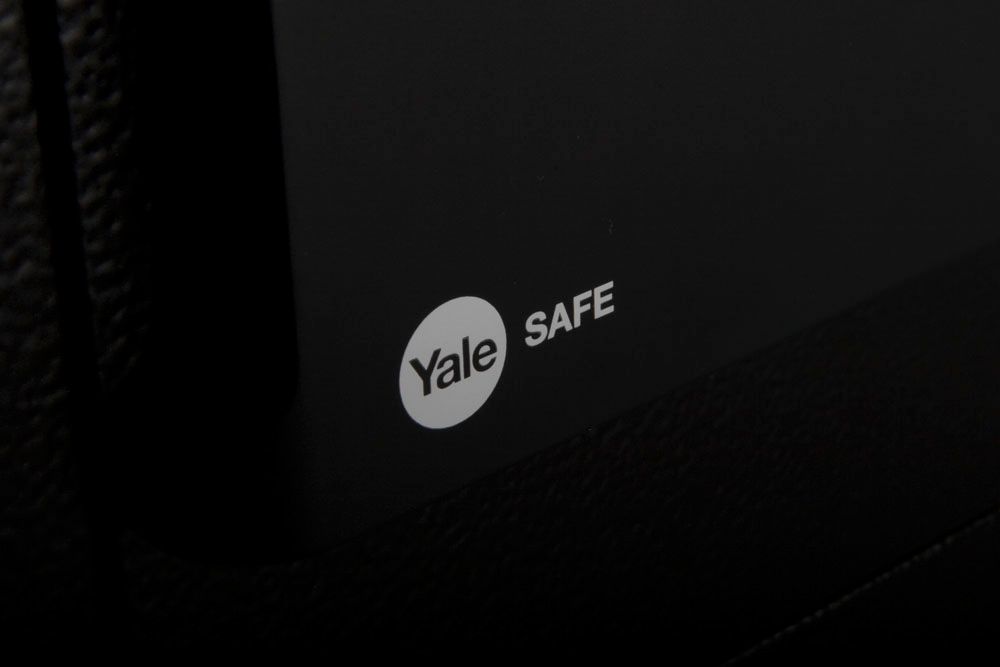 Image: 6a616-ysb200eb1-digital-safe-box-09.jpg