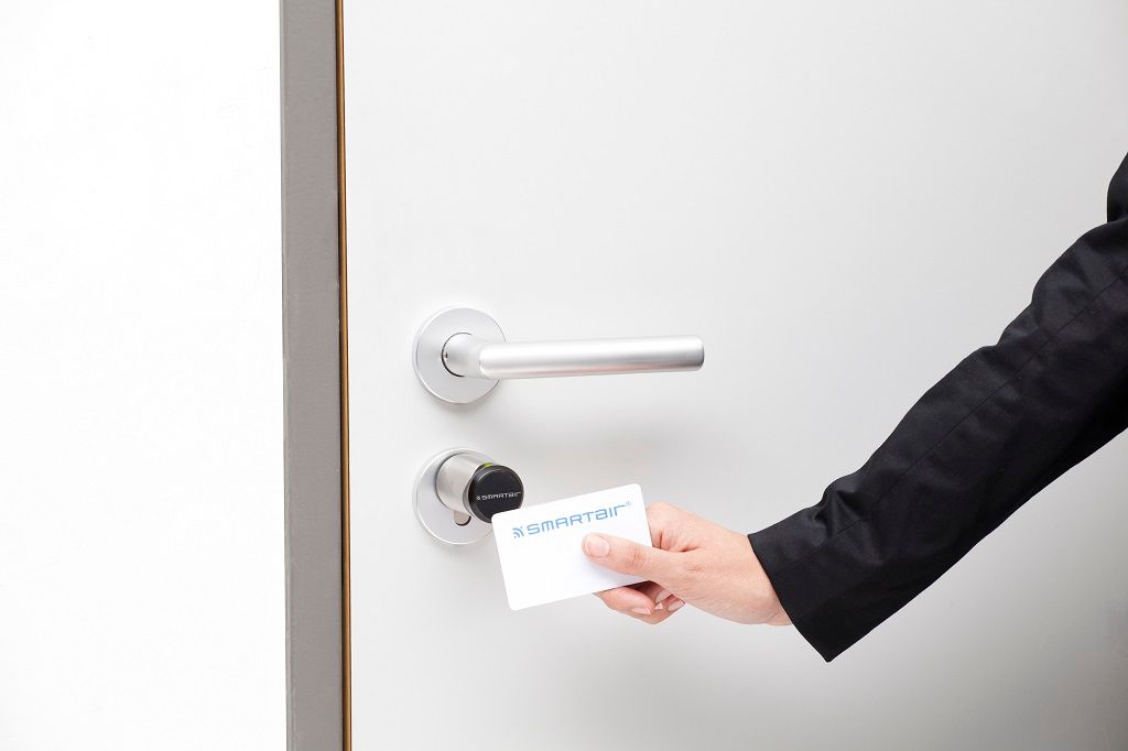 Image: 6bdd0-smartair_cylindereuroofficedoorhandcardlandscape-jpg.jpg