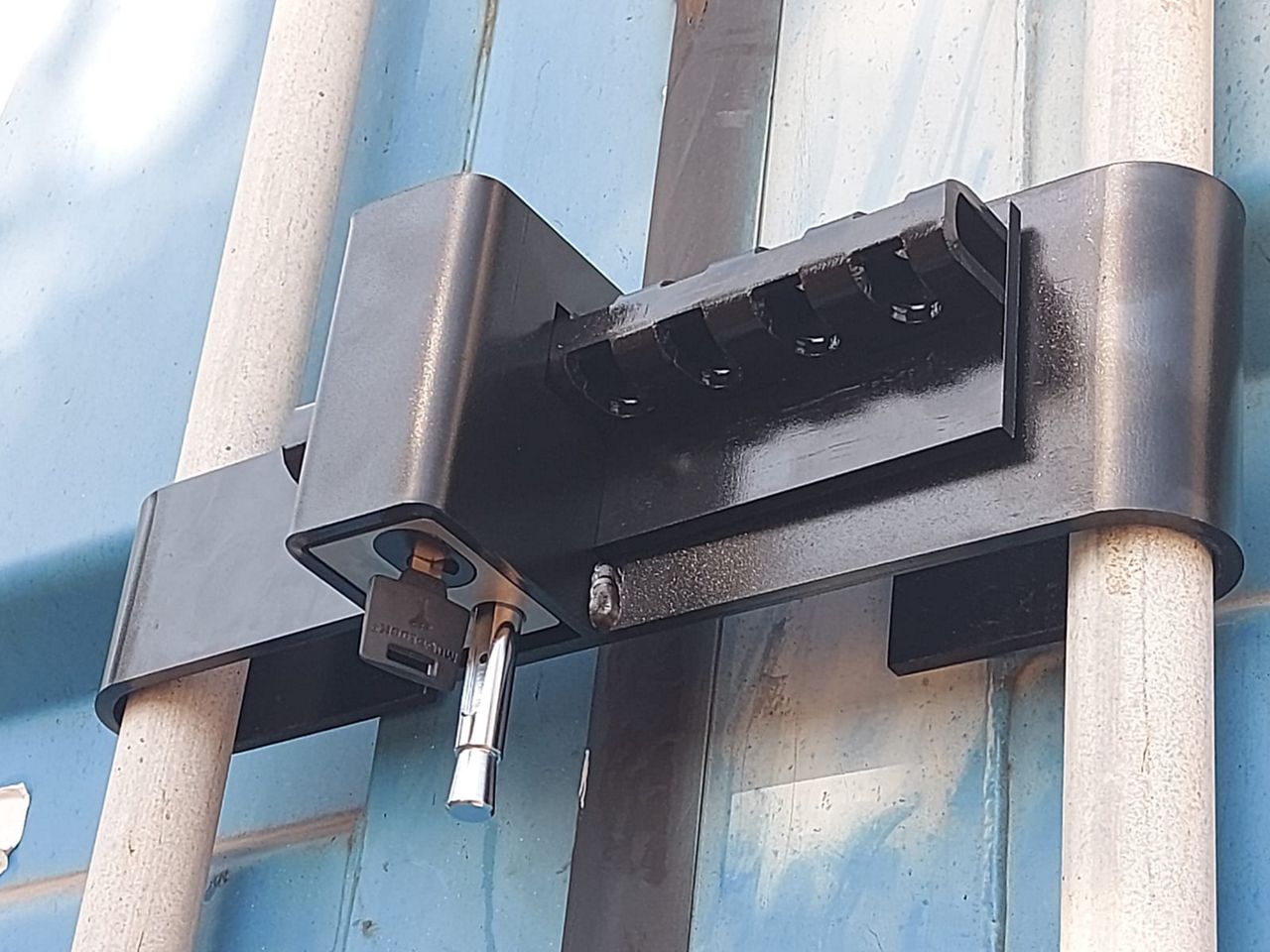 Image: container-lock/images/7.jpeg