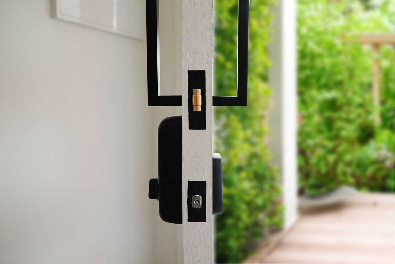 Lockwood Roller Bolt