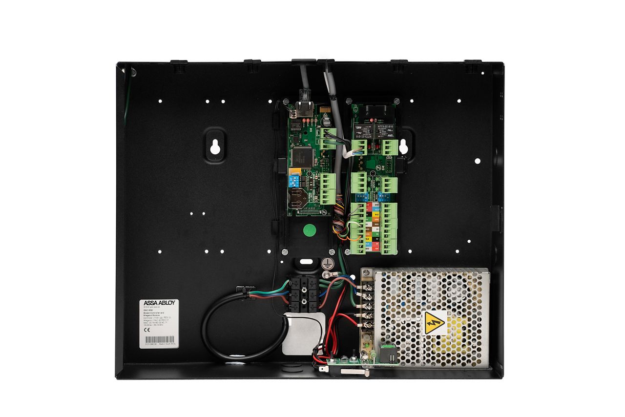 Image: 8f497-incedo_hubbox_wiringwhitesurface.jpg