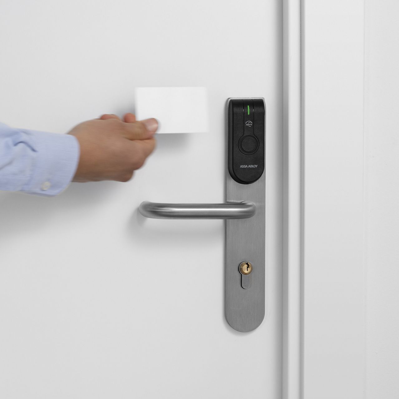 Image: d209f-rp10_reader_cardon2.jpg