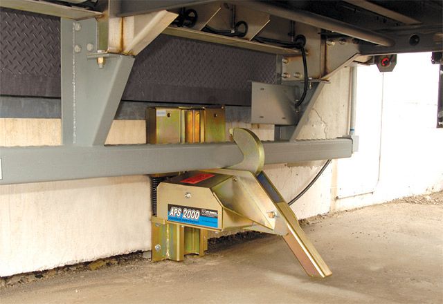 The APS2000® Vehicle Restraintin use outside of a warehouse