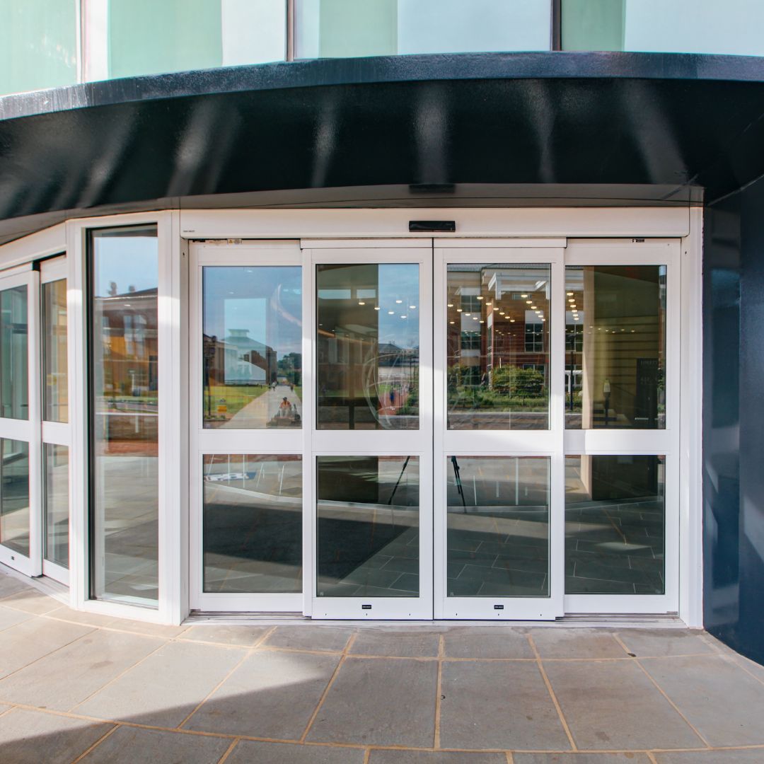 ASSA ABLOY Sliding Door in entrance