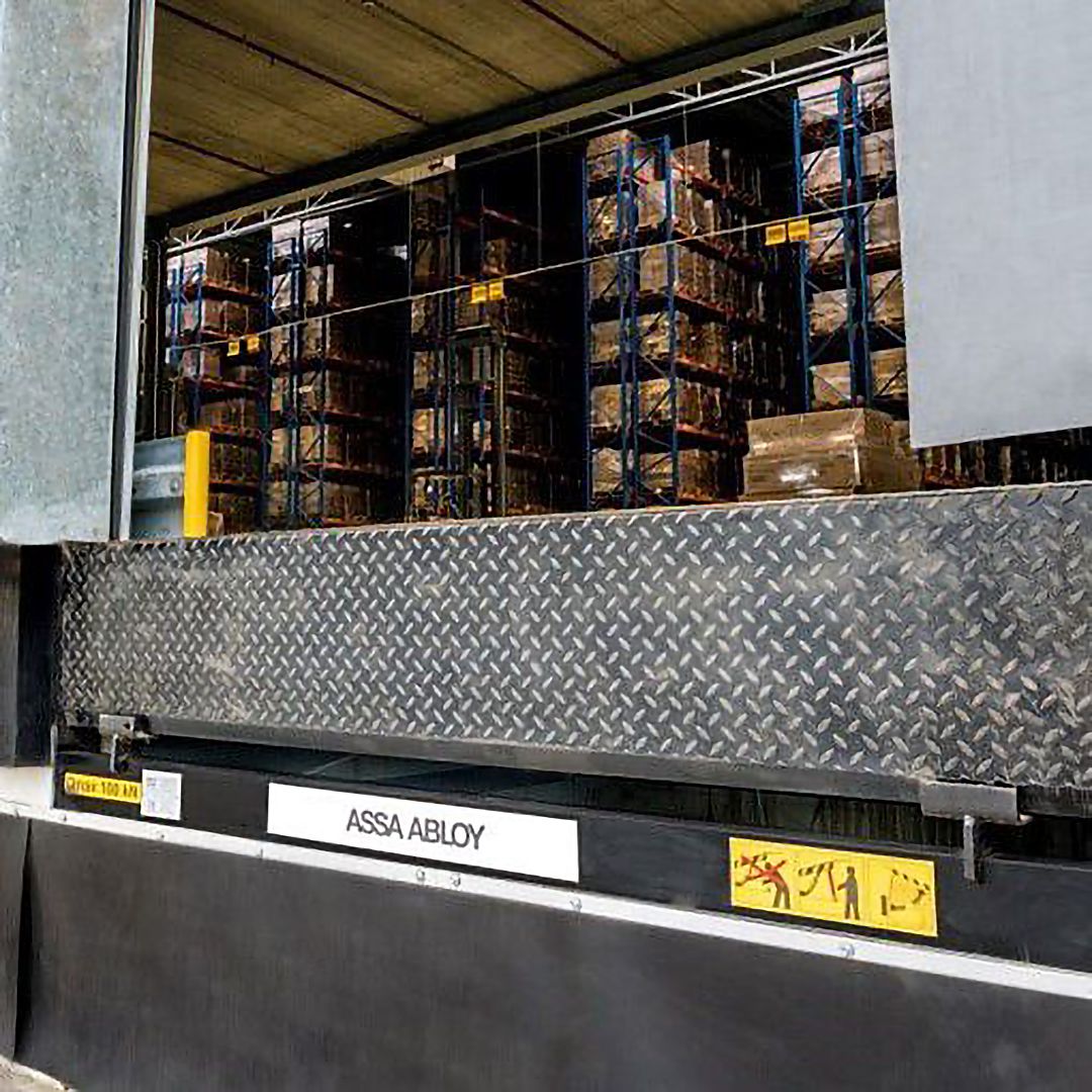 Image: ASSA ABLOY DL6010S (formerly Crawford) Swingdock