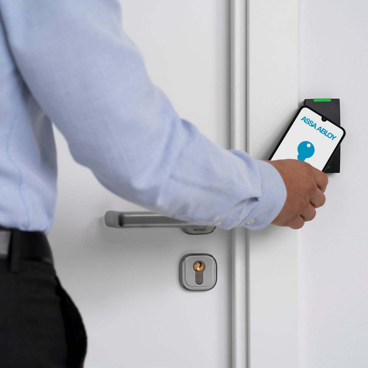 Image: Access Control Reader using Smartphone
