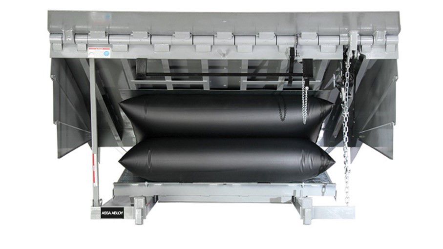 Air-powered Dock Leveler