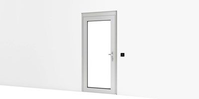 Zelfsluitende buitendeur met gecontroleerde vluchtfunctie - voorkant