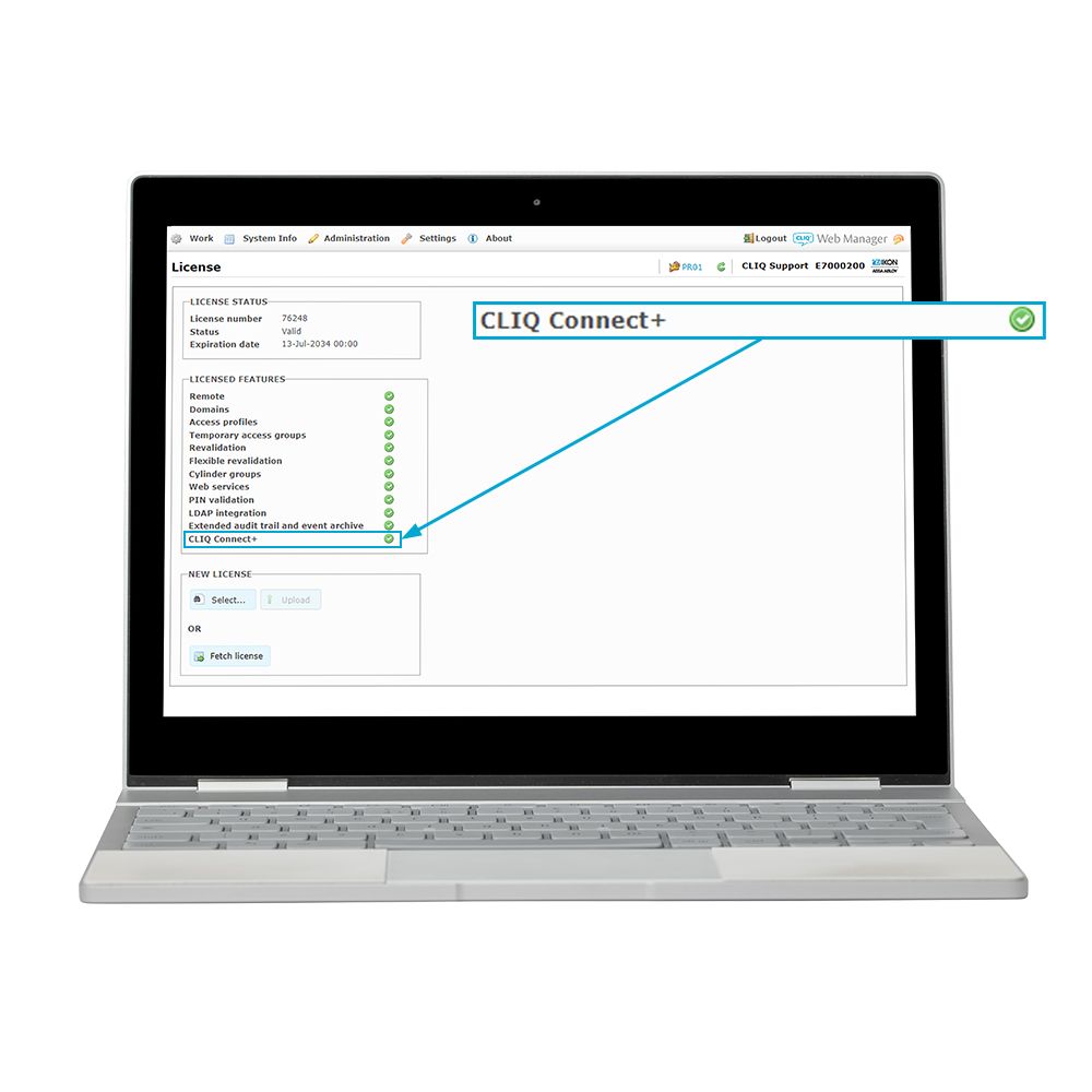 Image: laptop cu cliq web manager software pe ecran si extensia cliq connect+