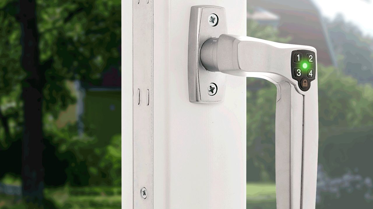 ASSA ABLOY Code handle.