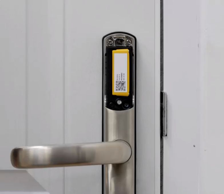 Keyless connected installation step 4.