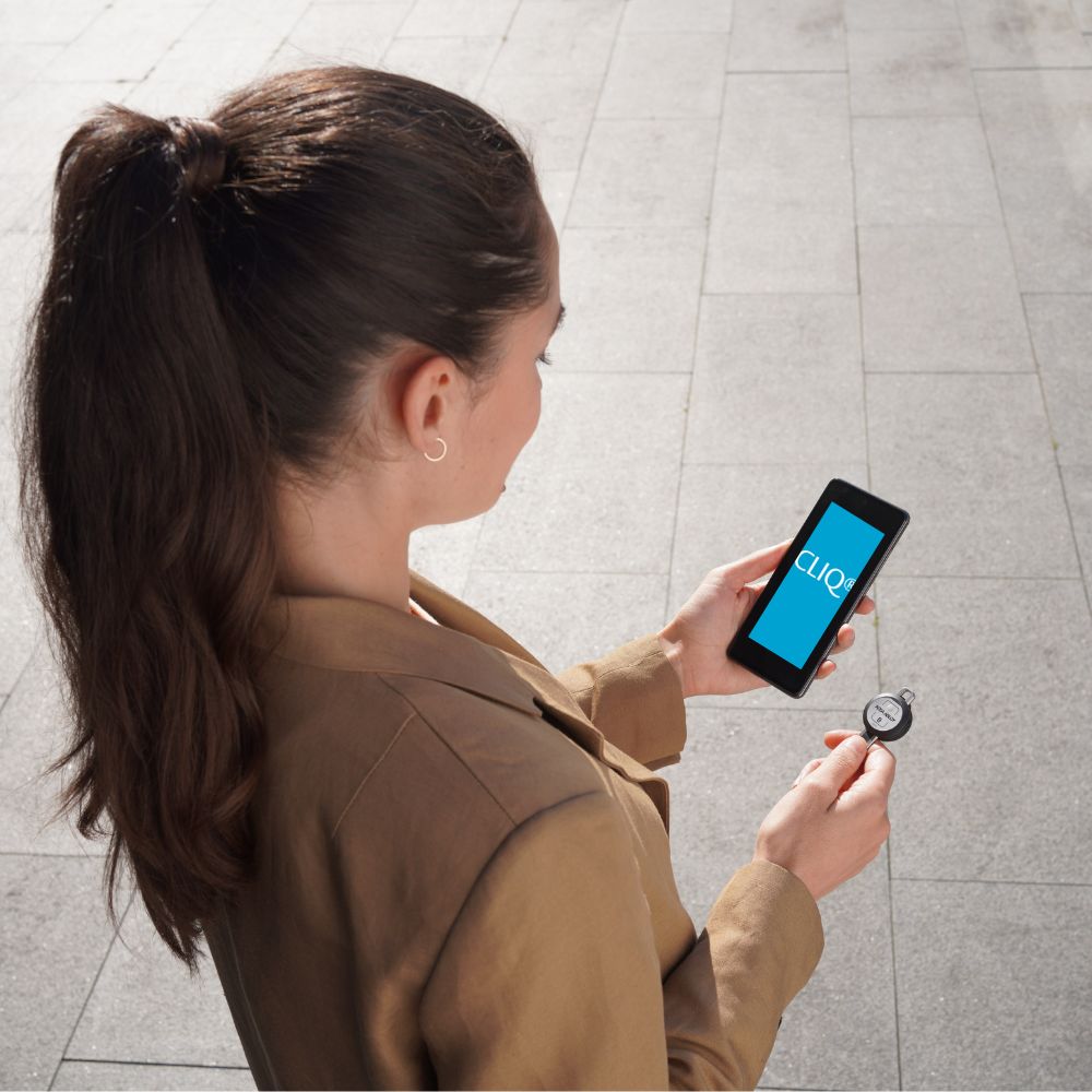 Image: eCLIQ Connect Key update access rights