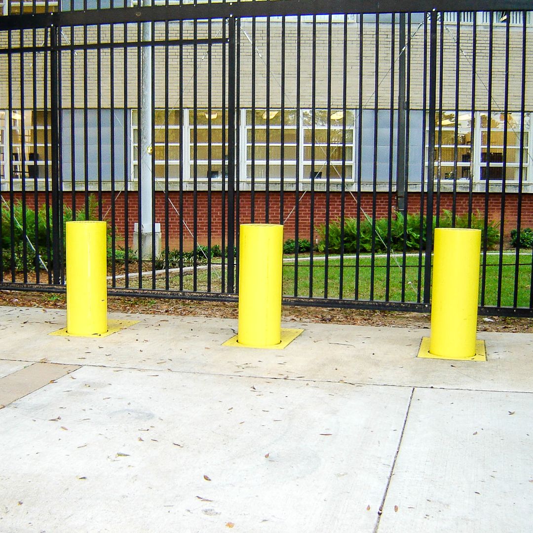 Defender automatic bollards yellow