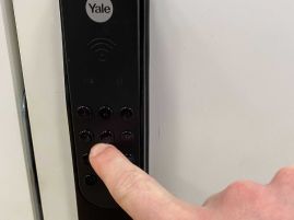 Yale Doorman installation step 6.