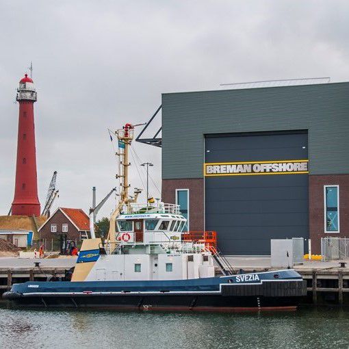 ASSA ABLOY VL3116 vertical lifting fabric door at Ijmuiden Breman, Holland