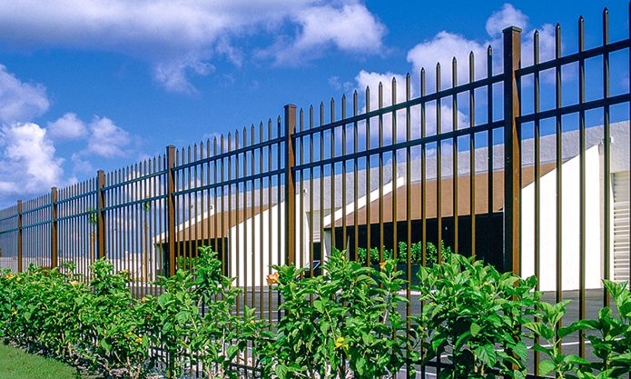 Jerith Industrial aluminum fence in style #101