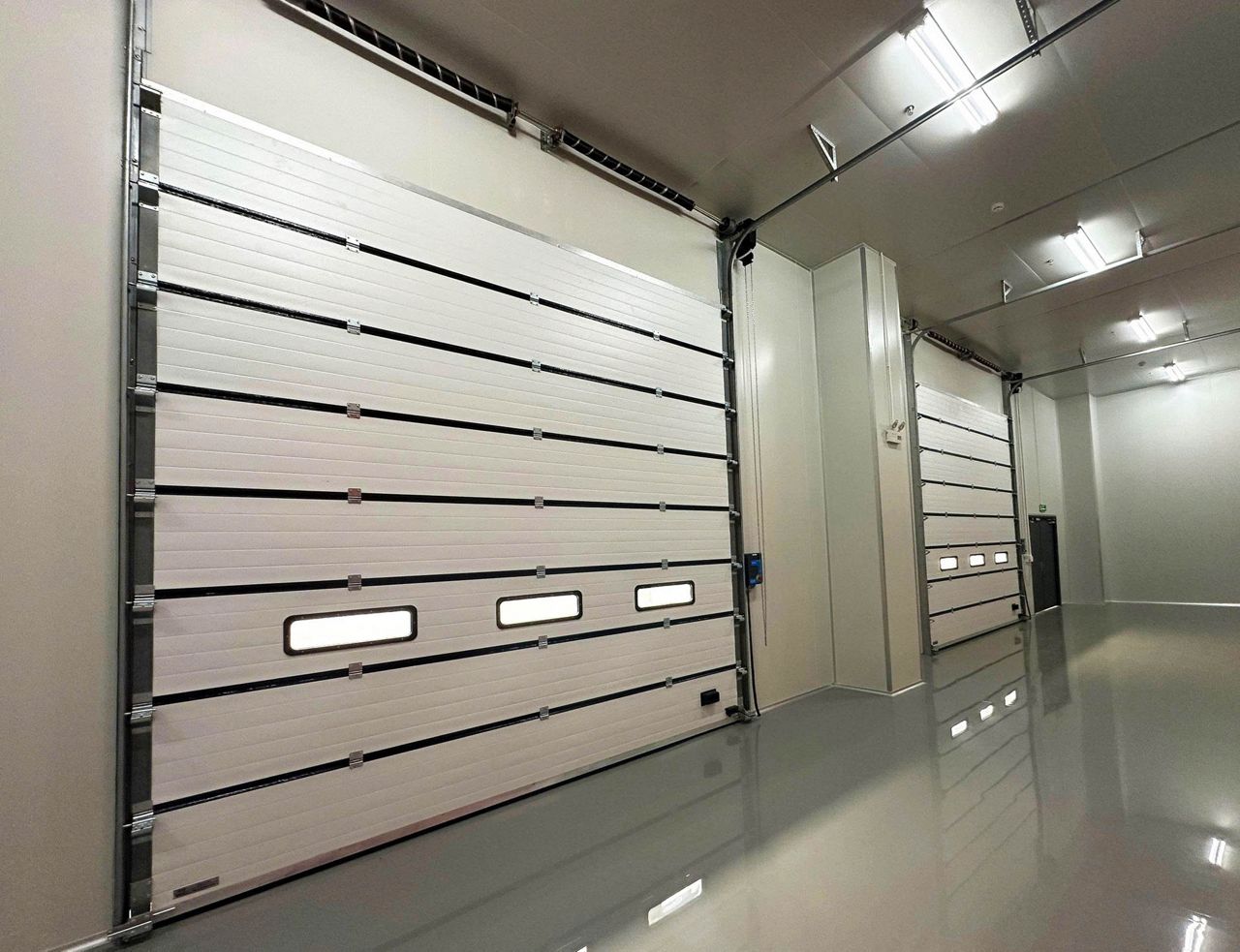 Image: Overhead Door KAD-8000