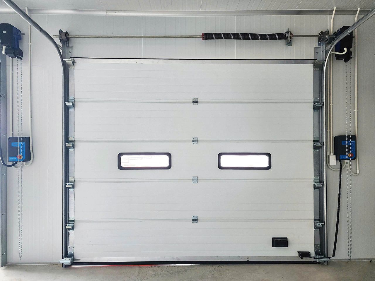Image: Overhead Door KAD-8000