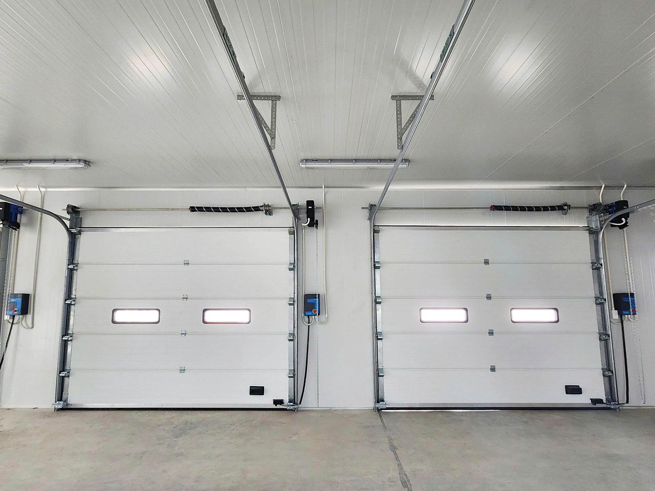 Image: Overhead Door KAD-8000