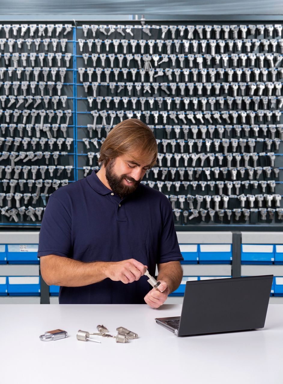 Master Key System hierarchy for building access control