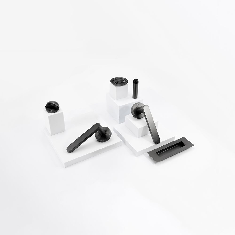 Vivid Collection - Matt Black L3