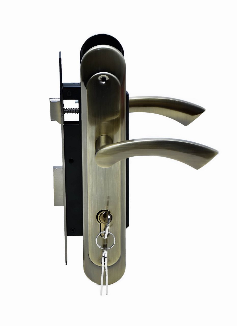 Yale Lockset with Ali Handle - LS-22