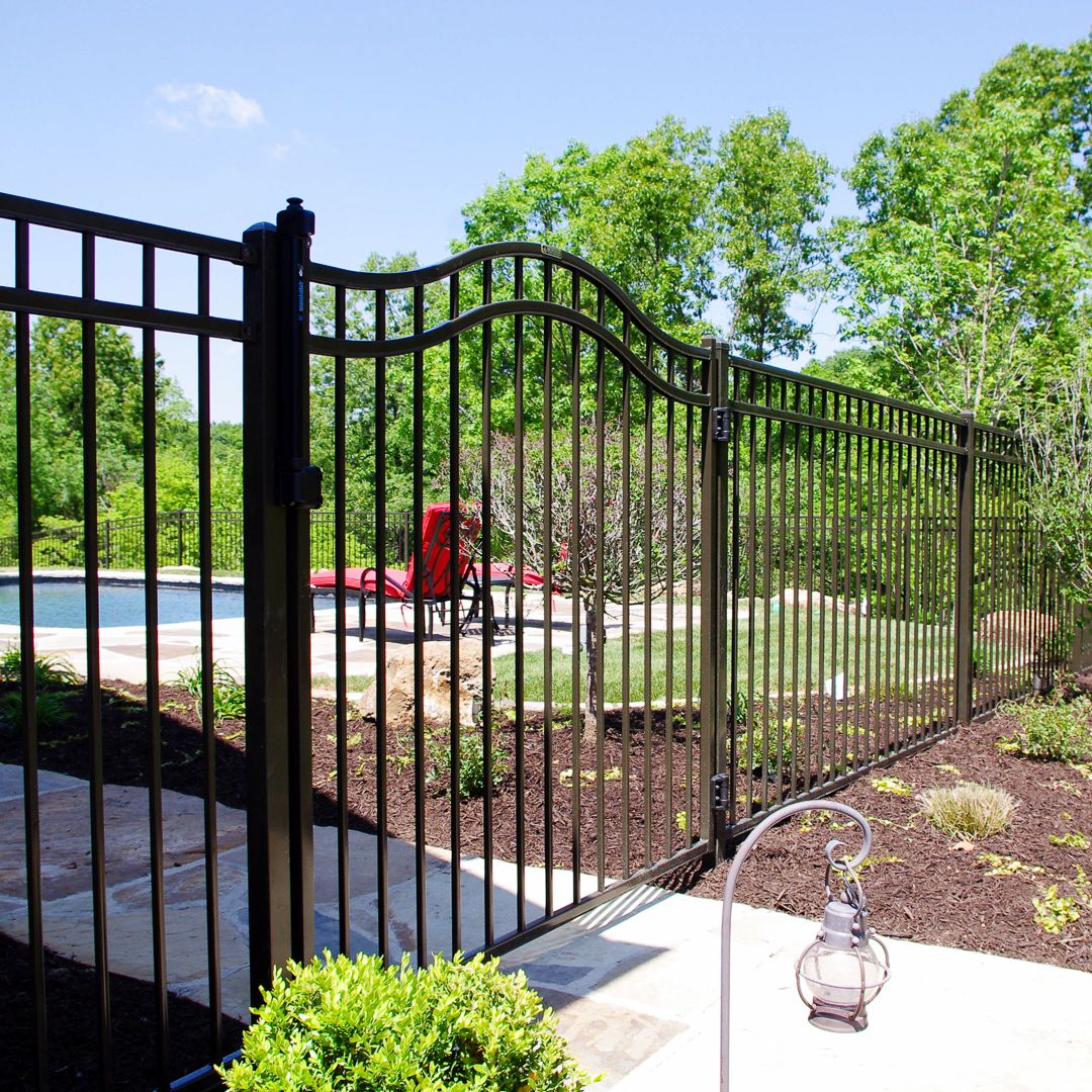 9 Montage fence and swing gate in majestic style