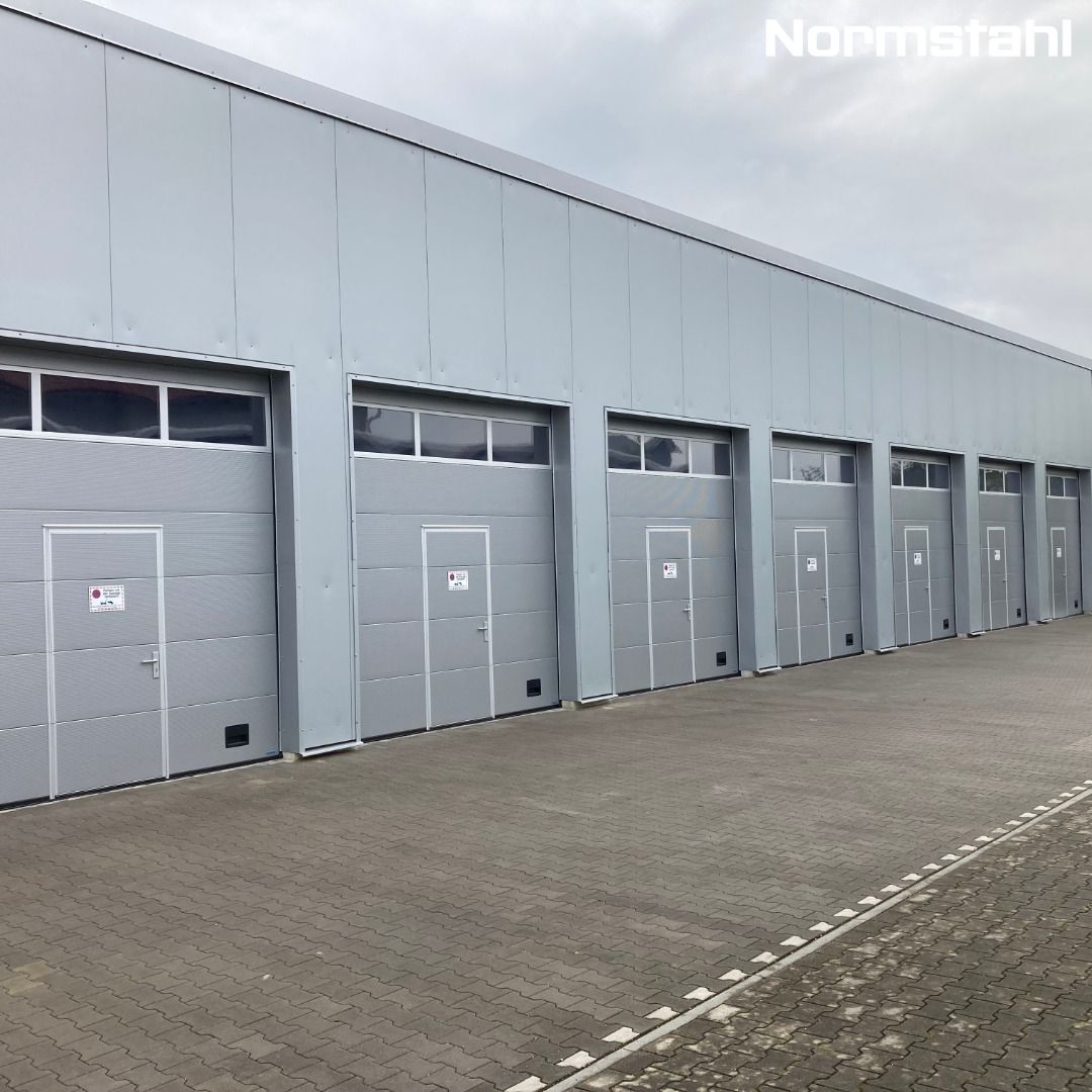 installation of 8 brand-new industrial doors 