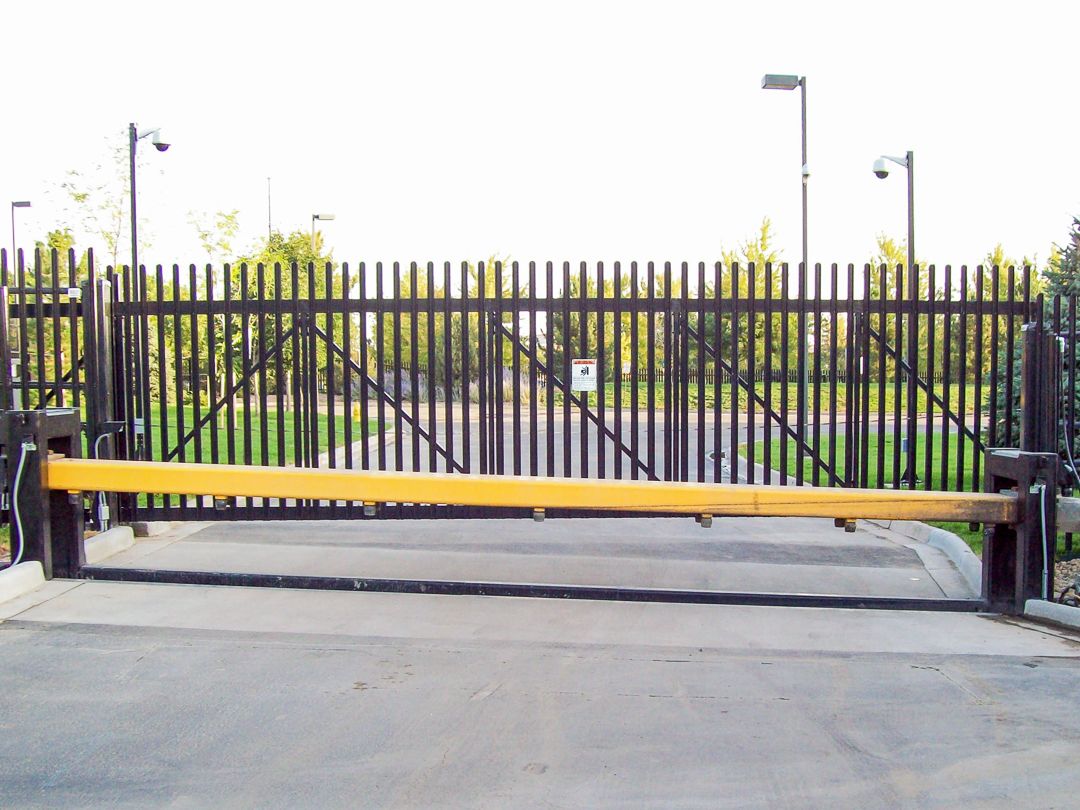 Patiot anti-ram beam barrier 