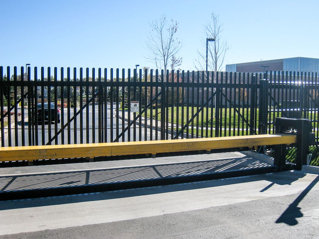 Patiot anti-ram beam barrier 