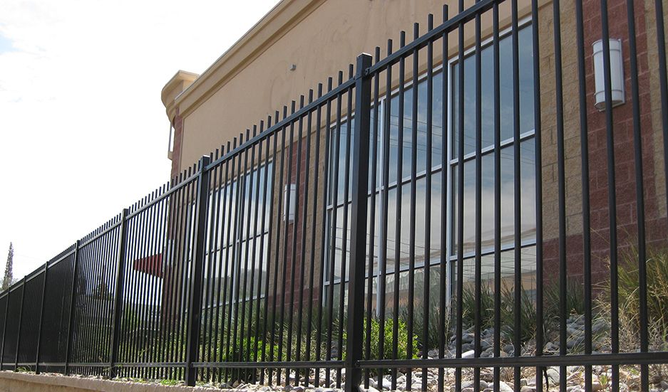 Montage Plus in genesis style installed a retail facility.
