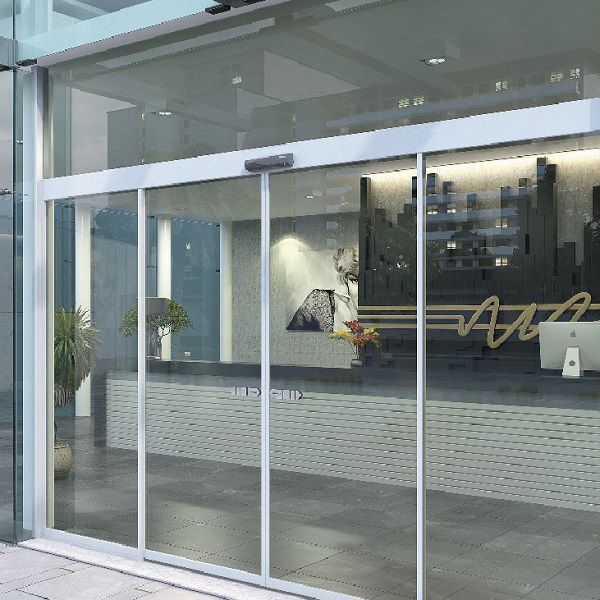 The view of the mall with ASSA ABLOY SL580 sliding door operator.