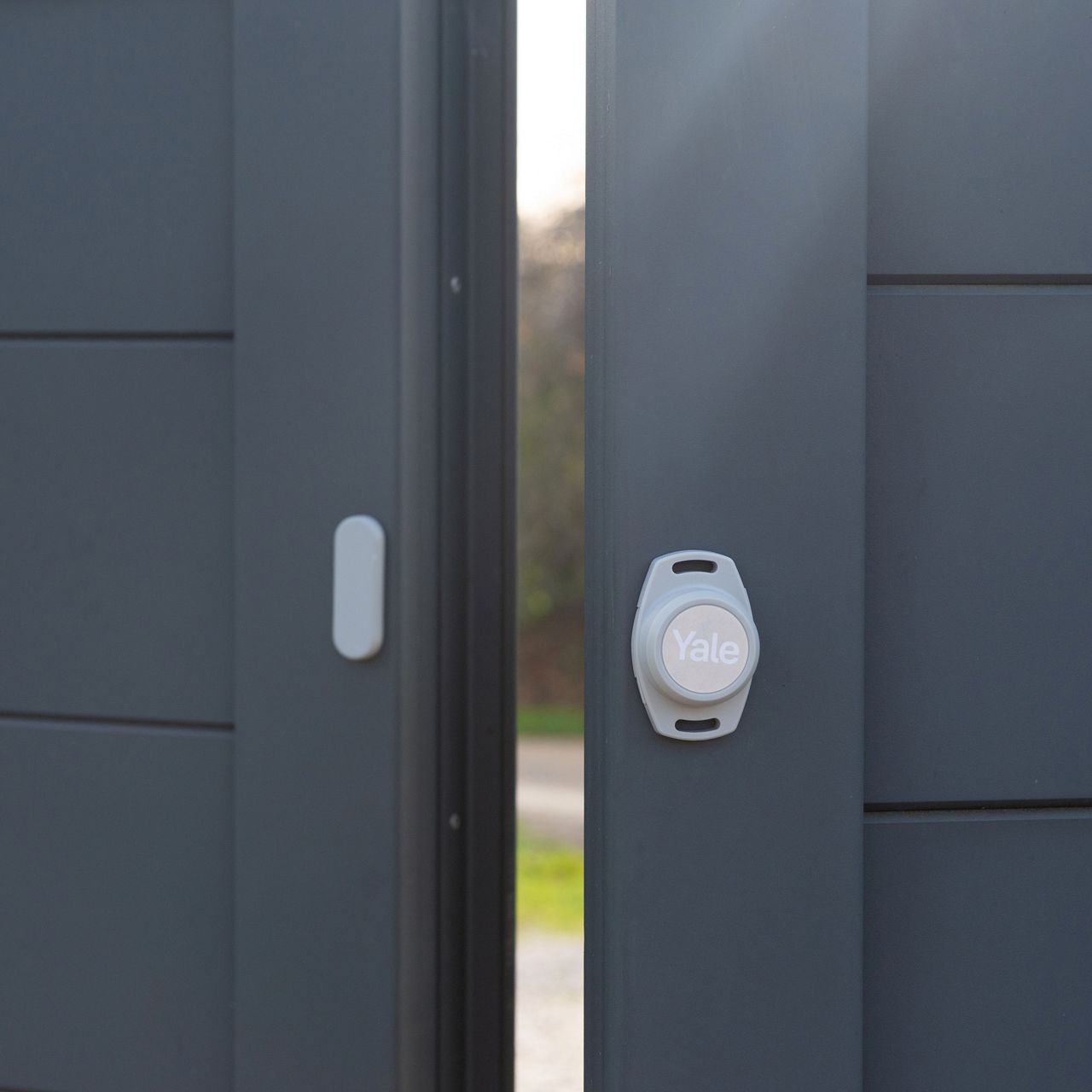 Smart Opener ohjain portissa
