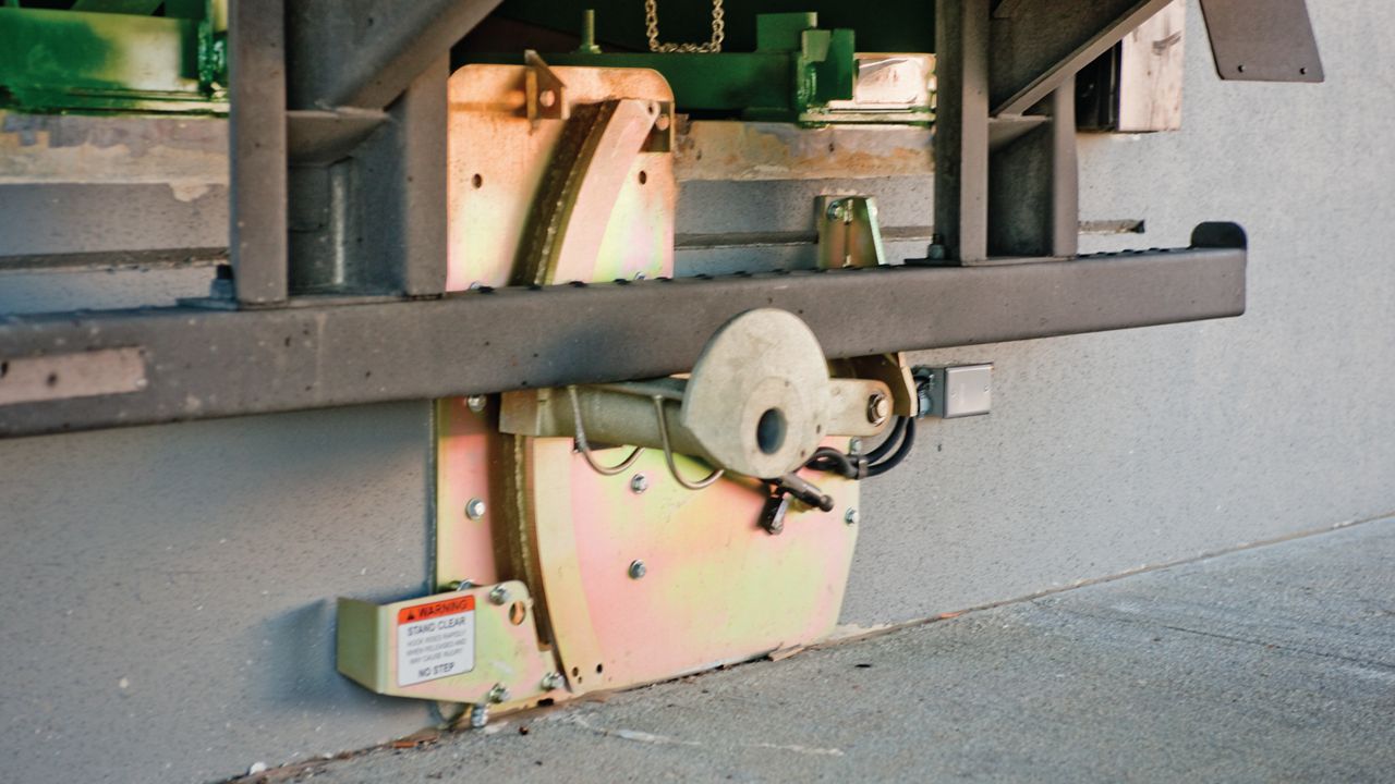 Close up of Star2 in use restraining a trailer at a warehouse. 