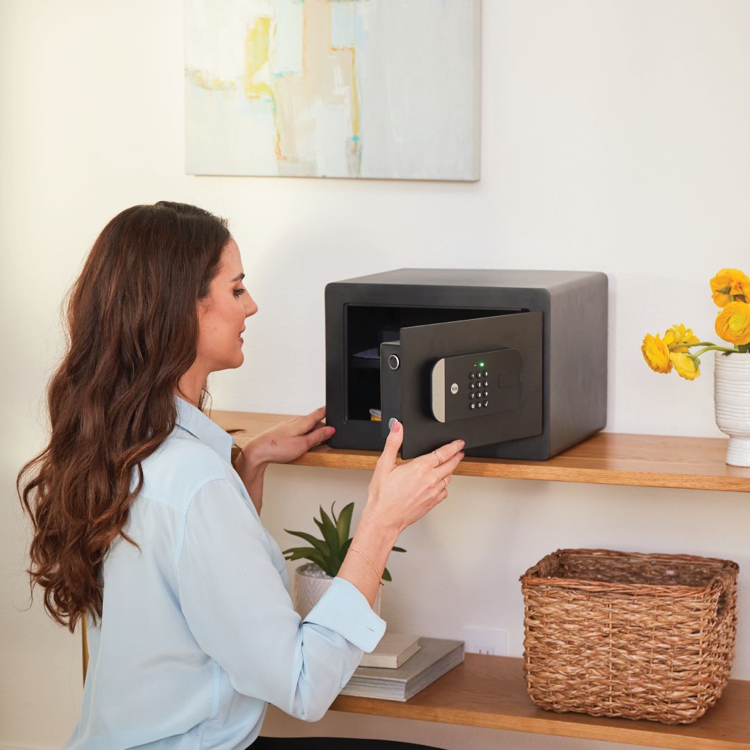 Image: deschide seif cu cod pin