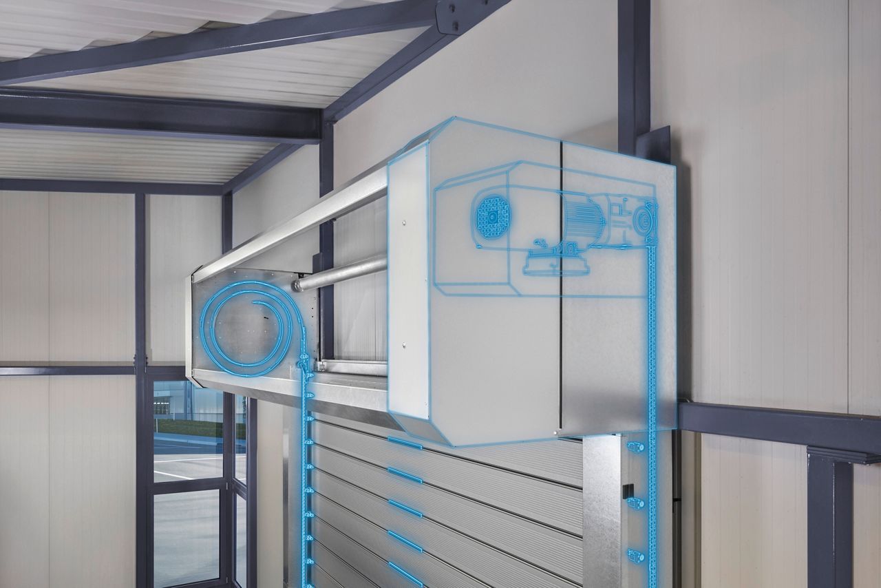 Image: Een snelle spiraaldeur met een geïntegreerde motor, waardoor er geen extra ruimte voor de motor nodig is. 